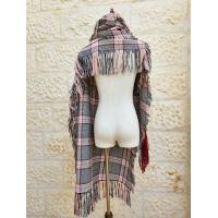 Wintry long scarf with Keffiyeh pattern  