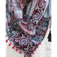  Keffiyeh scarf with Palestinian Embroidery and strases 